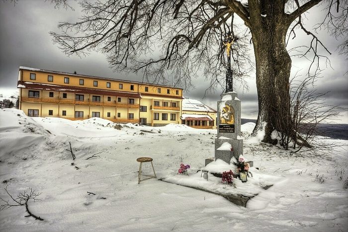 Hotel_Kopanice_4_2010_foto_L__Pospech (1) Hotel_Kopanice_4_2010_foto_L__Pospech (1)